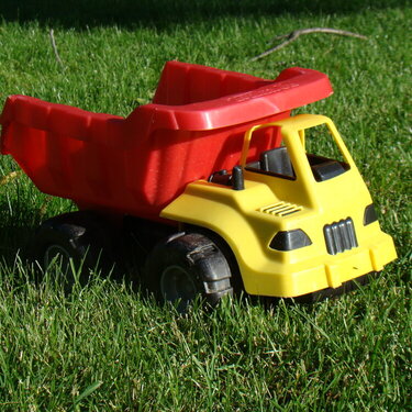 1. A Toy Truck {10 points}