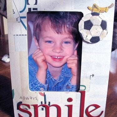 &quot;Smile&quot; Altered Picture Frame