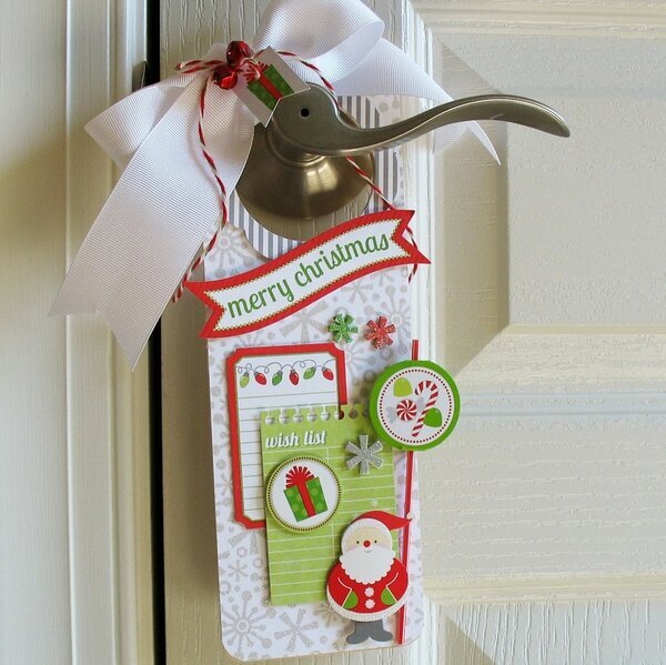 Christmas Door Hanger - Doodlebug