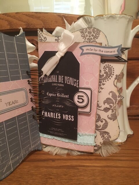 Melissa Frances Shabby Chic Album