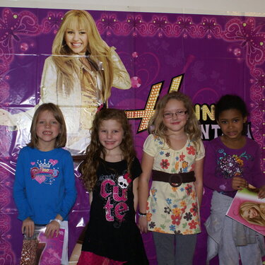 The girls with Hannah