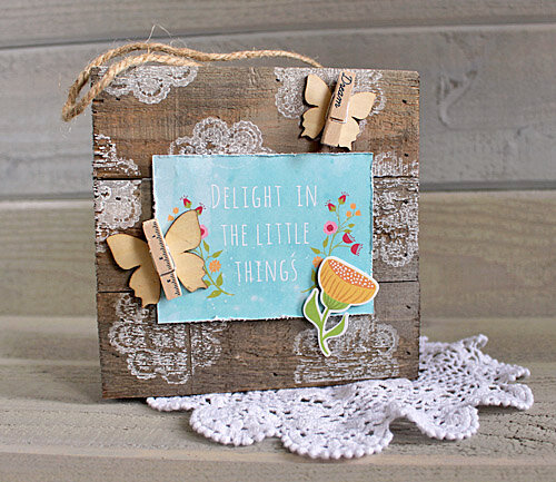 delight in the little things wall hanging