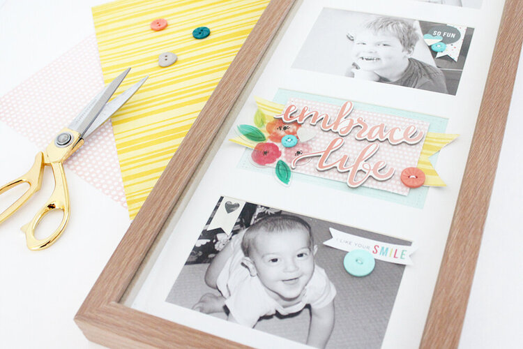 Photo Frame *Pink Paislee*