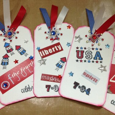 Paper sisters May swap - 4th of July tags