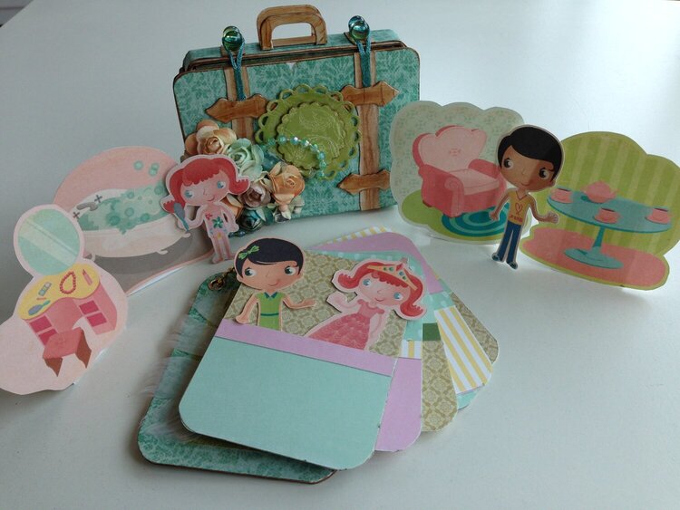 Paper Doll Multiplication Suitcase - by Kraftelina.