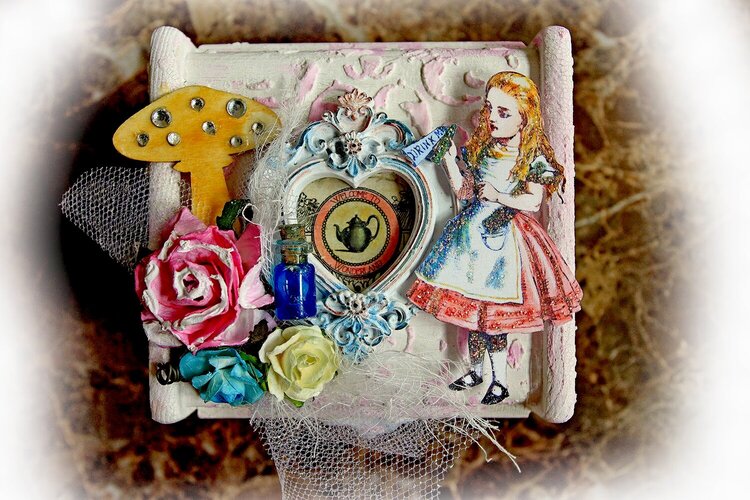 Alice In Wonderland ATC &amp; Keepsake Box *Scraps Of Elegance* July Kit~Chasing Rabbits