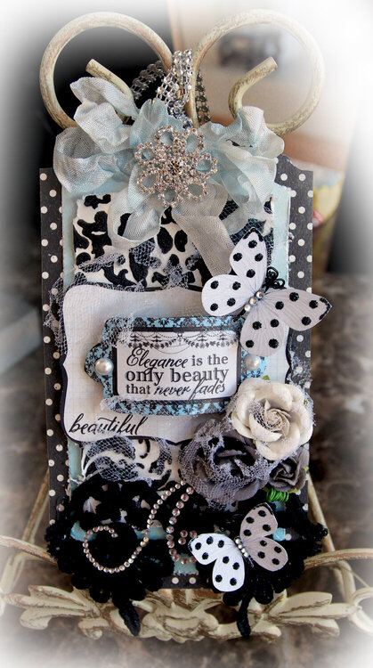 Authentique Classique Elegance Oversized Tag Set *Scraps Of Darkness* January Kit~Style &amp; Sophistication