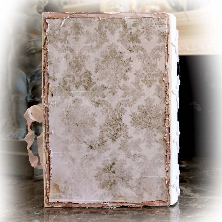 Frosty Vintage Altered Book Box **Tresors De Luxe**