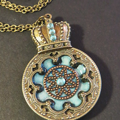Aqua Crown necklace