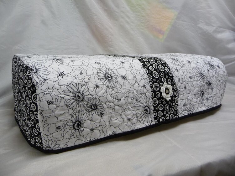 Quilted Cricut Imagine Dust Cover Cozy