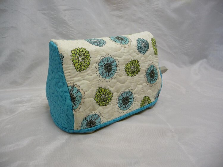 Quilted Cricut Cuttlebug Dust Cover Cozy