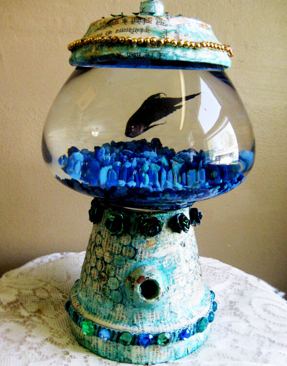 diy bubble gum machine turned fishbowl- Gauche Alchemy
