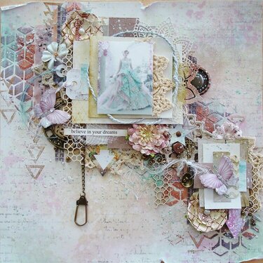 Layout for 7 Dots February Challenge