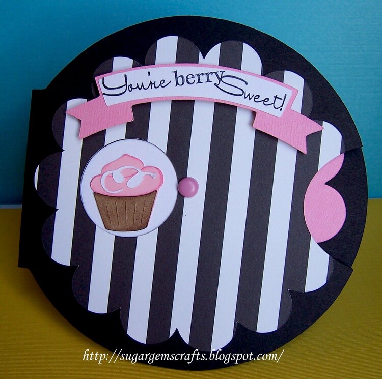 You&#039;re Berry Sweet View Finder -Cupcake