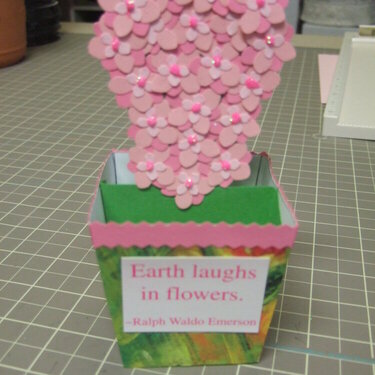 Blooming flowers pop-up card by TeaPapers.com