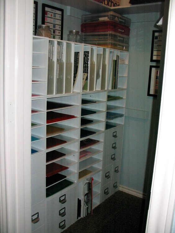 Craft Room Closet conversion