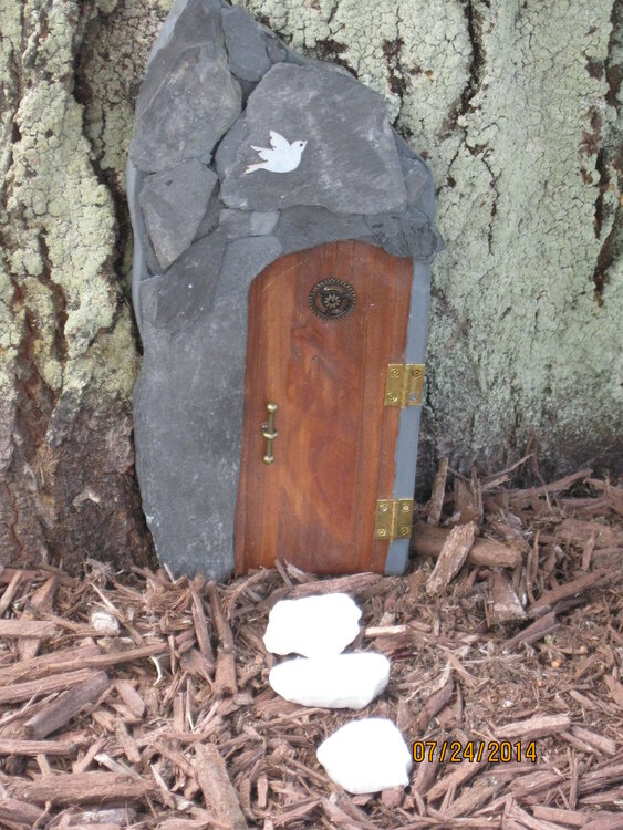 Fairy door close up