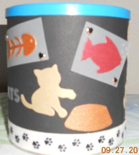 Pet Treat Container