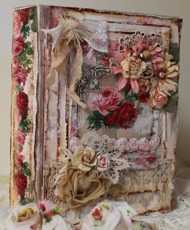 Shabby Book Box for Ephemera&#039;s Vintage Garden