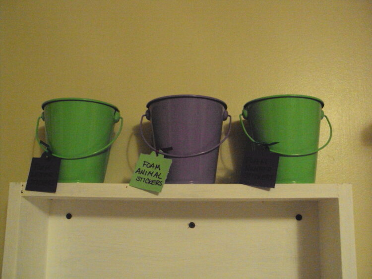 Embellishment buckets