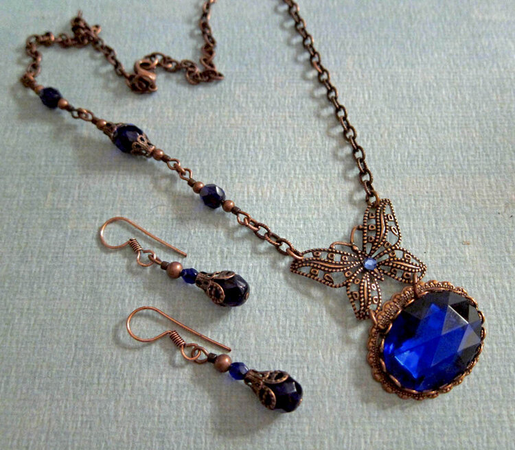 Vintage Faceted Sapphire Glass Jewel Antiqued Copper Necklace Set