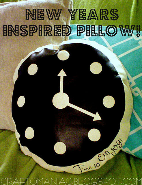New Year&#039;s Pillow