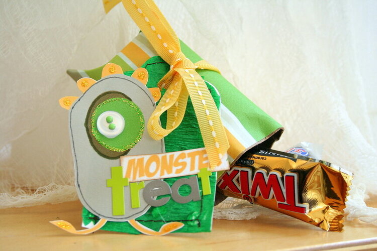 Monster Treat Recycled Treat box!