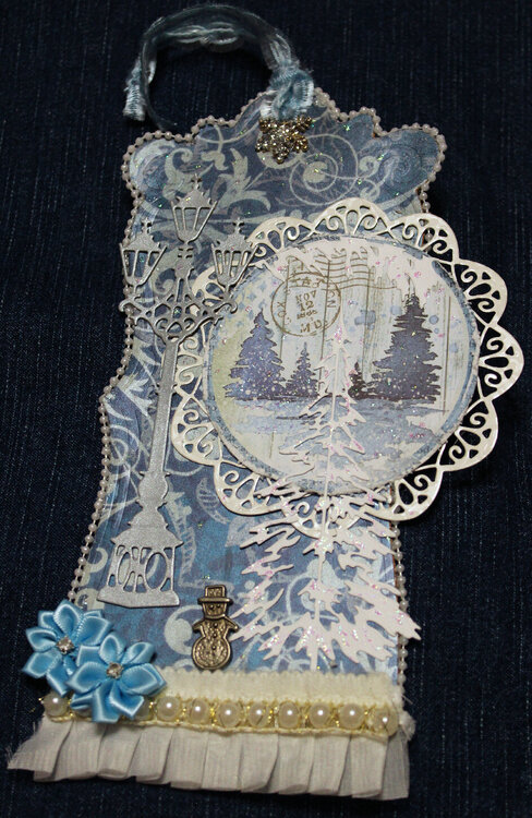 Winter-themed Tag