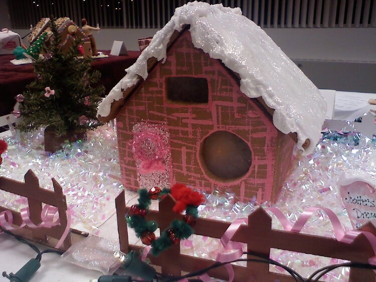 Gingerbread House (Dec POD5)