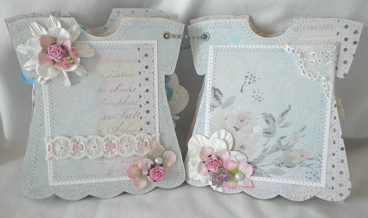 Pretty Shabby Chic Eyelet Lace Layout Pages