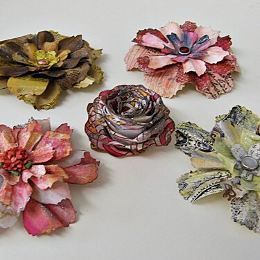 Hand Made &quot;Prima&quot; style Flowers (Swap)