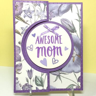 Awesome Mom Flip Card