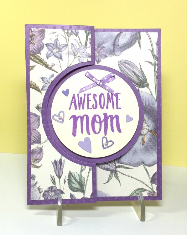 Awesome Mom Flip Card