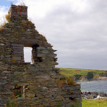 Delapitated home--Dingle Peninsula (ring of Kerry)