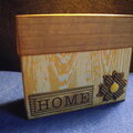 Esta es la caja hecha con papeles de la coleccin Ghotering, de Authentique.