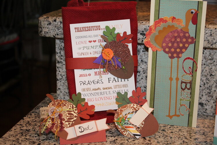 Card and place cards Thanksgiving 2013