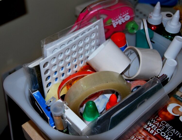 glue, adhesive, tape runner, glue gun, sticky tape, wash glue organizer and storage