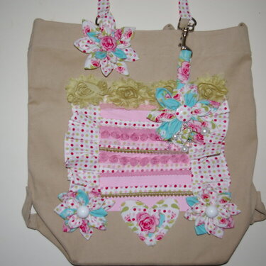 Bag with fabric flowers