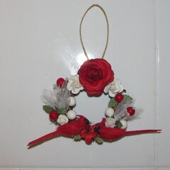 Christmas Wreath Ornament - Cardinals