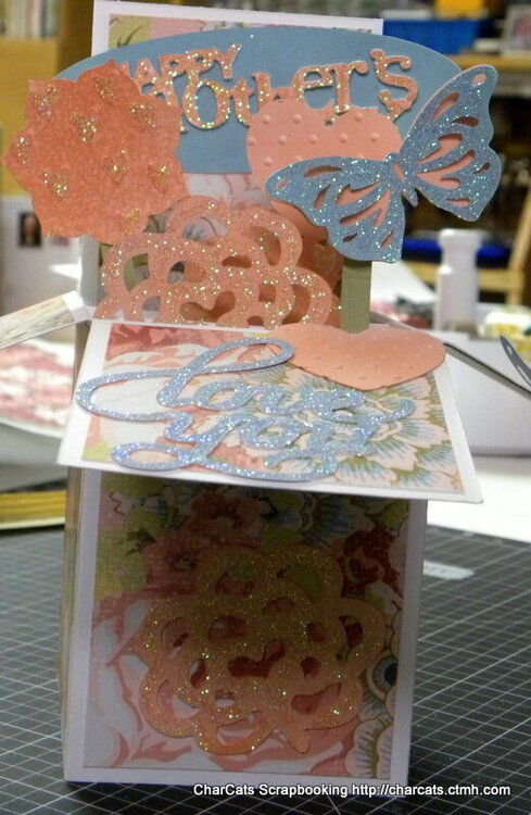 Mother&#039;s Day pop up box card