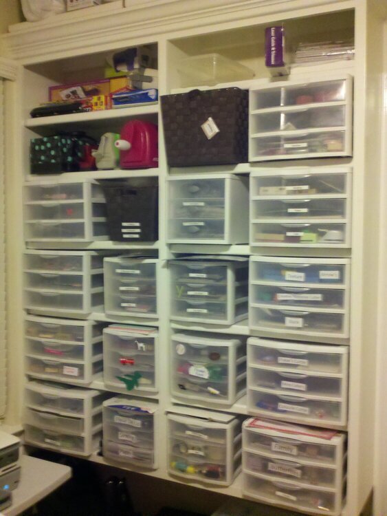 Adjustable shelves and drawers