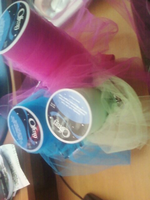 There are my 3 tulle.Colors blue/pink/green