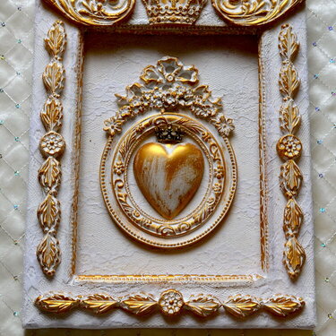 Royal Heart of Gold Frame