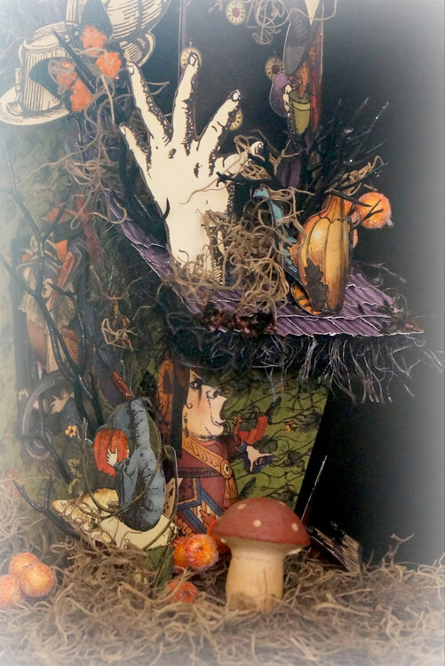 Graphic 45 Halloween In Wonderland Wimsey House