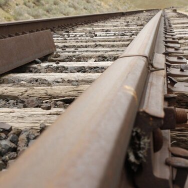Railroad Tracks ~path challenge~