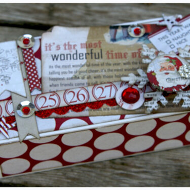 Santa&#039;s List Gift Box