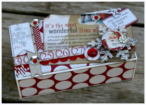 Santa&#039;s List Gift Box