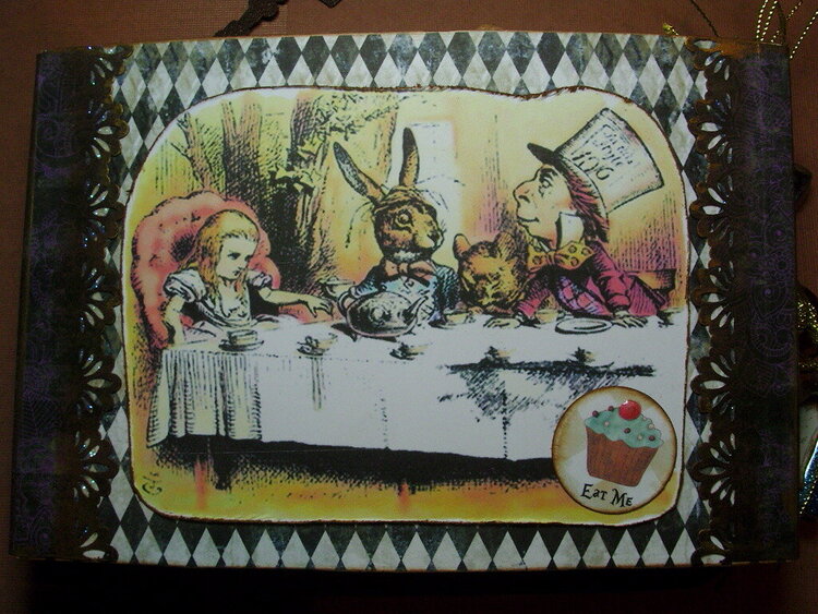 My Alice in Wonderland Mini made with Marion Smith&#039;s Kit - back cover