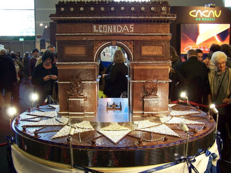 The Arc the Triomphe in chocolate!