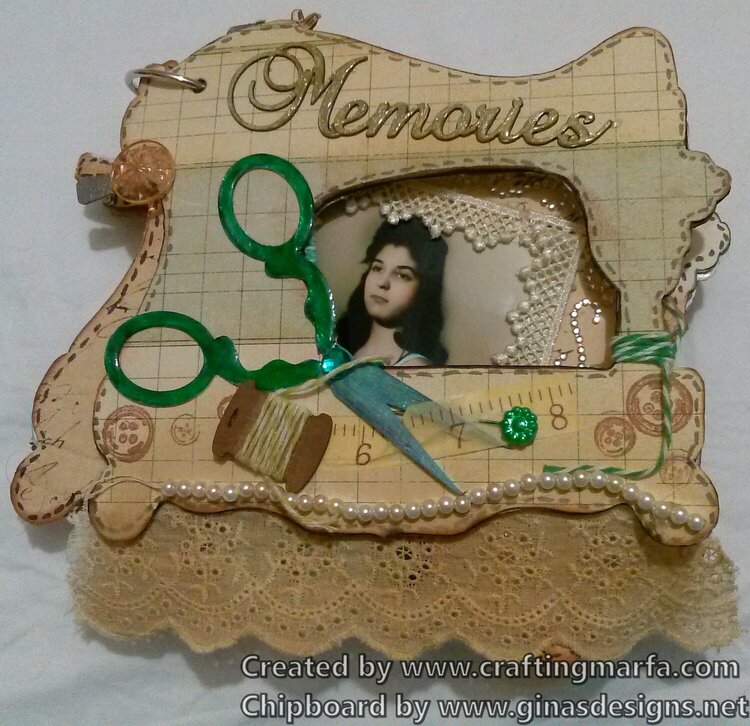 Gina&#039;s Designs Vintage Sewing Machine Chipboard Mini Album